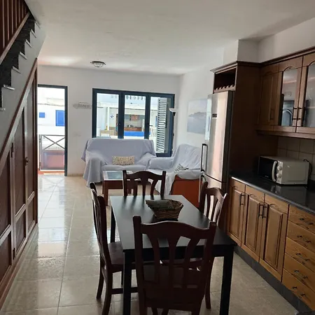 Casa La Charca De Lägenhet Famara